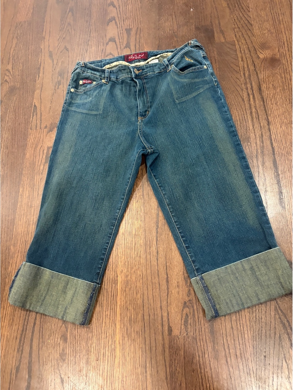 Vintage Baby Phat Denim Capri Jeans Size 16 Y2K Cuffed embroidered Hip Hop 90's